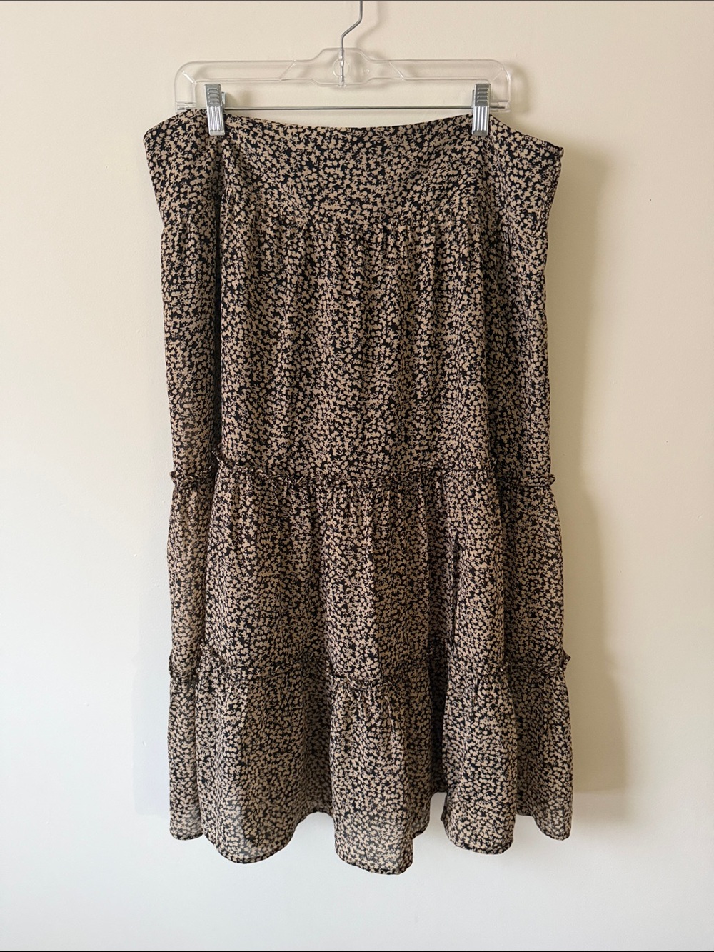 Floral Tiered Midi Skirt in Black and Cream